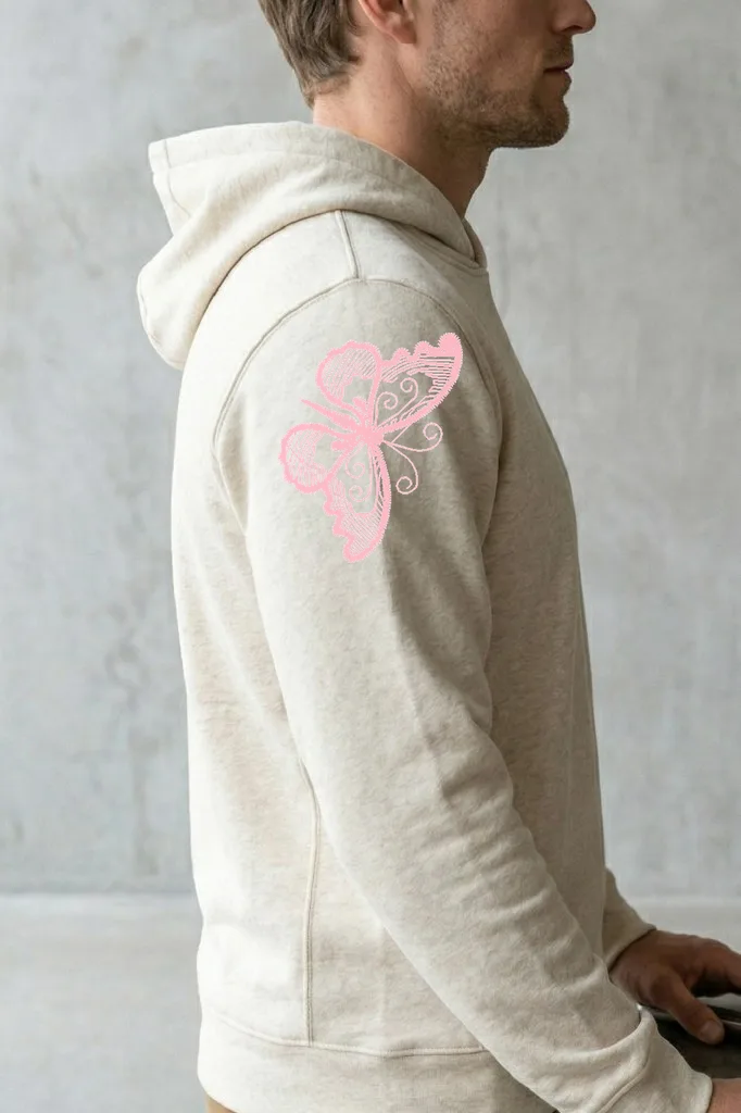 Нежная кружевная бабочка (миниатюра 3)