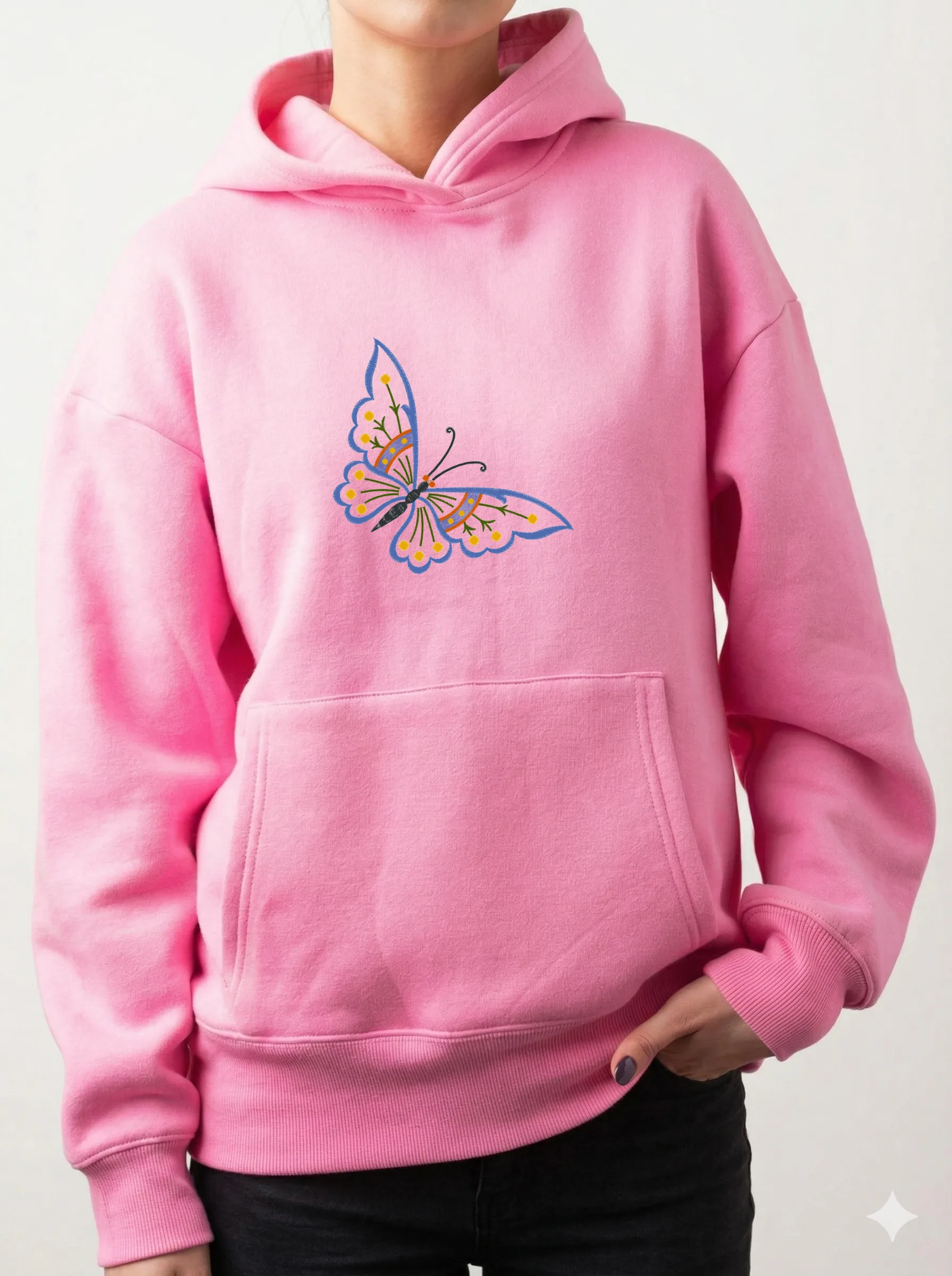 Декоративная узорная бабочка (миниатюра 12)