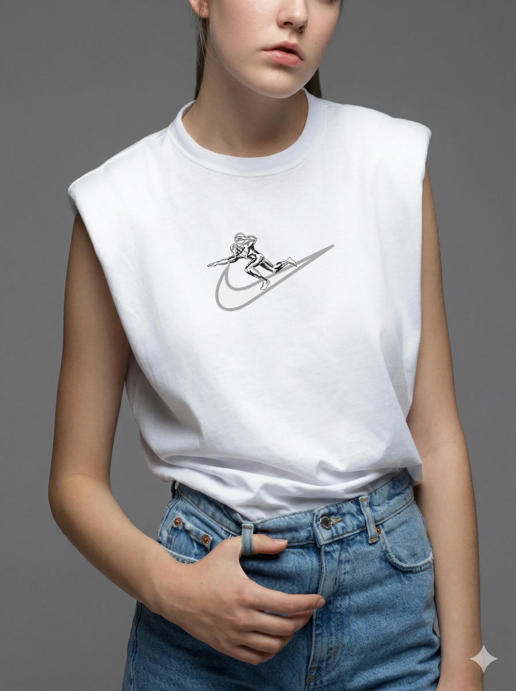 Серебряный серфер Nike (миниатюра 8)