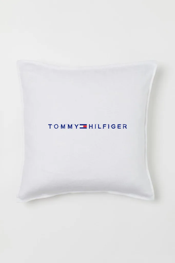 Дизайн машинной вышивки «Логотип Tommy Hilfiger» (14.8×251.8 мм) — вид 2