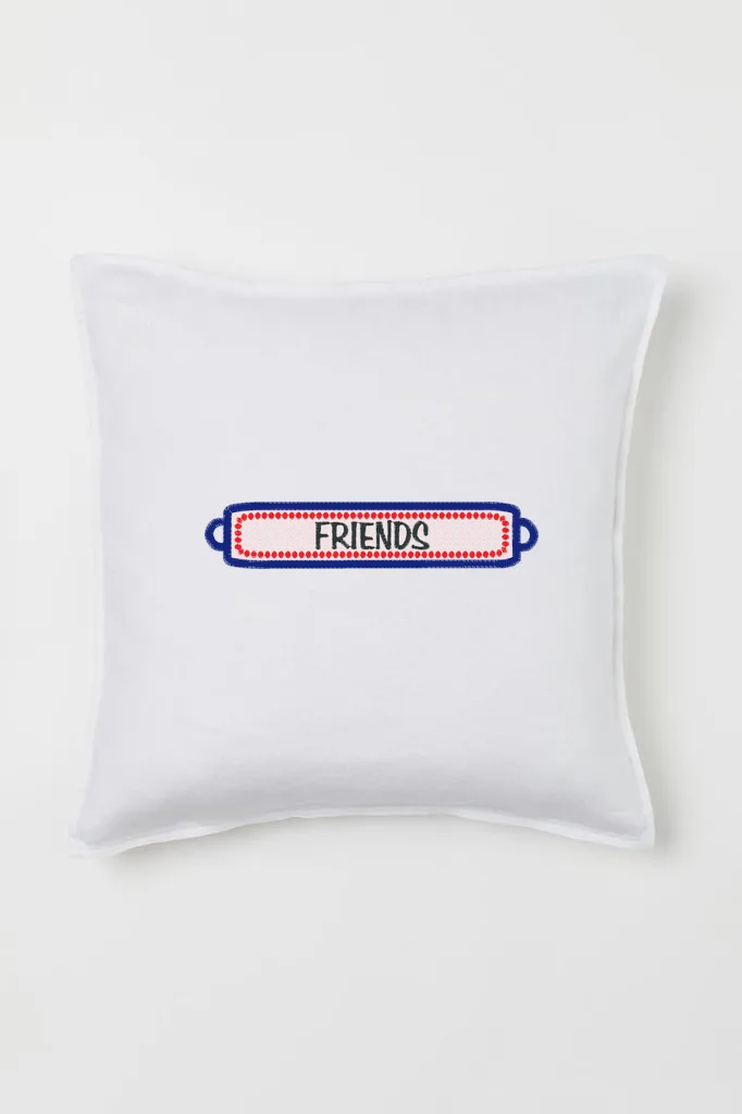 Дизайн машинной вышивки «Нашивка с надписью Friends» (29.3×146.6 мм) — вид 2