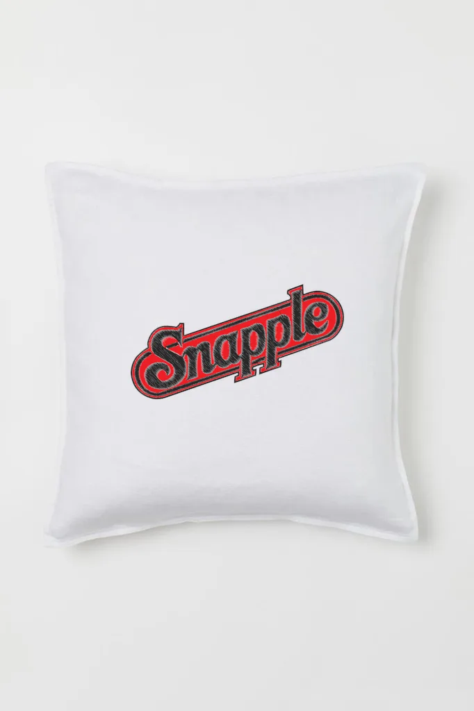 Дизайн машинной вышивки «Логотип Snapple» (136×251.8 мм) — вид 2