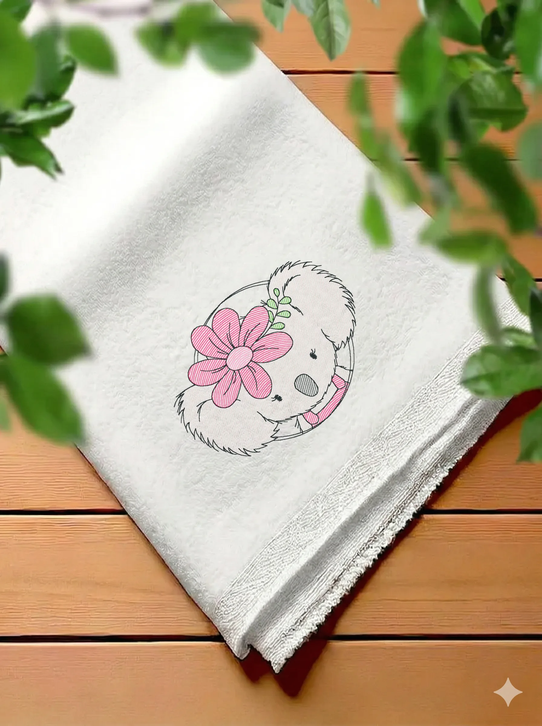 Милая коала с цветком (миниатюра 7)