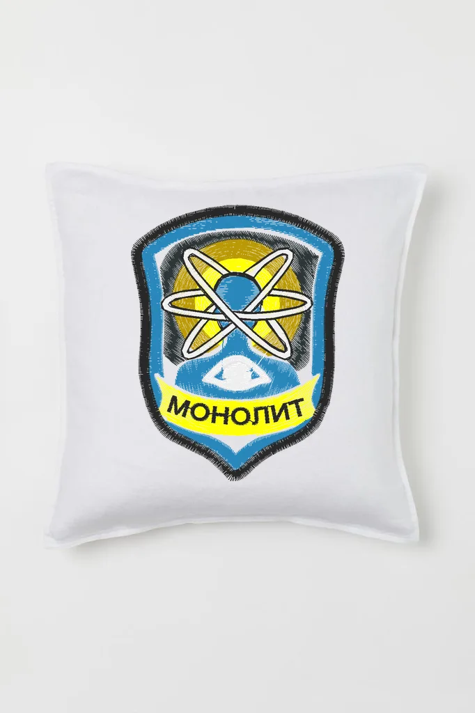 Дизайн машинной вышивки «Шеврон Монолит» (62.2×80.5 мм) — вид 2
