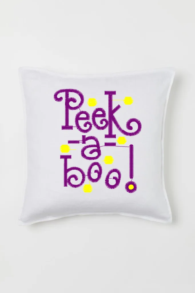 Дизайн машинной вышивки «Игривая надпись Peek-a-boo» (66.5×79 мм) — вид 2