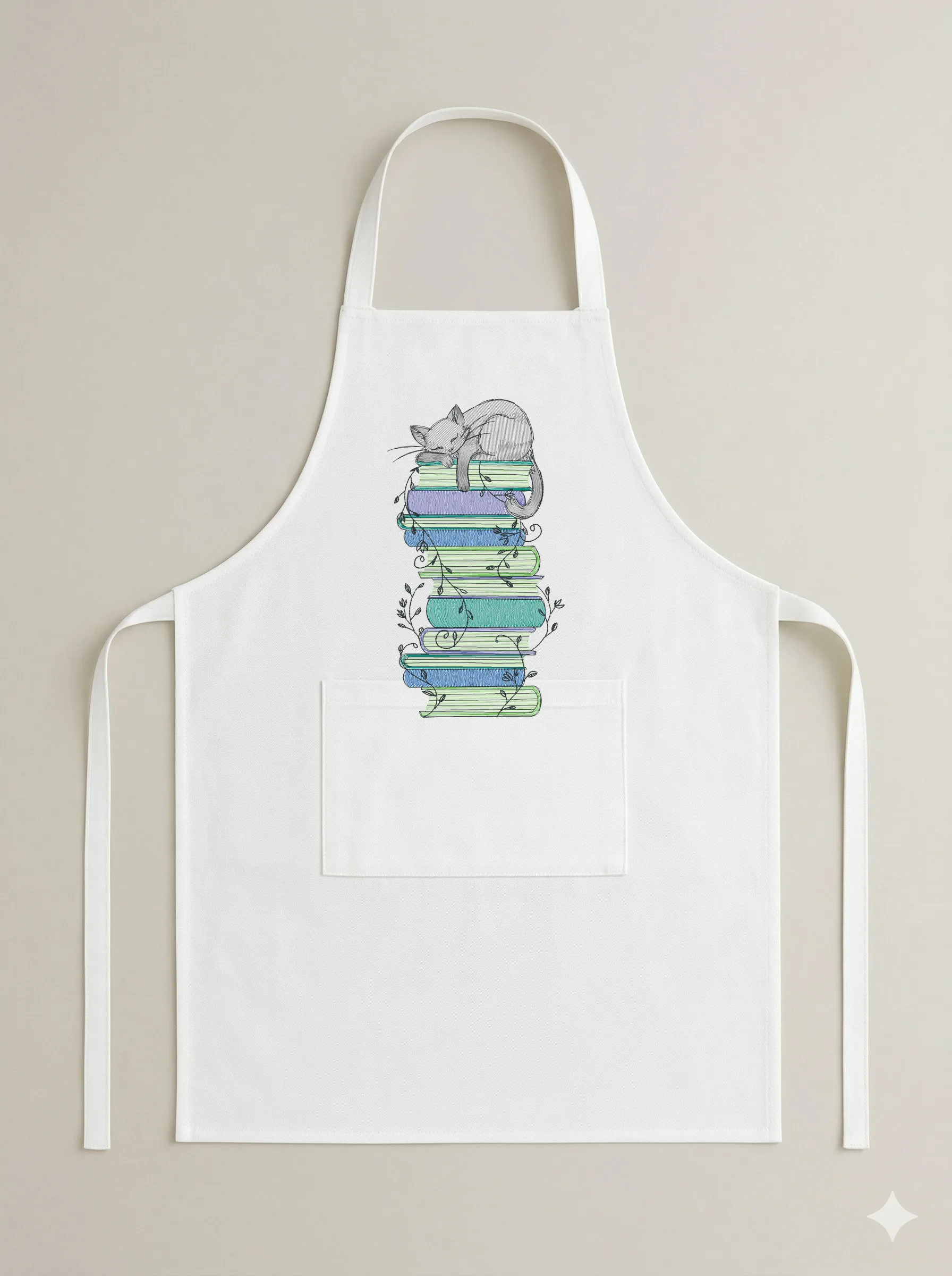 Спящий кот на книгах (миниатюра 6)
