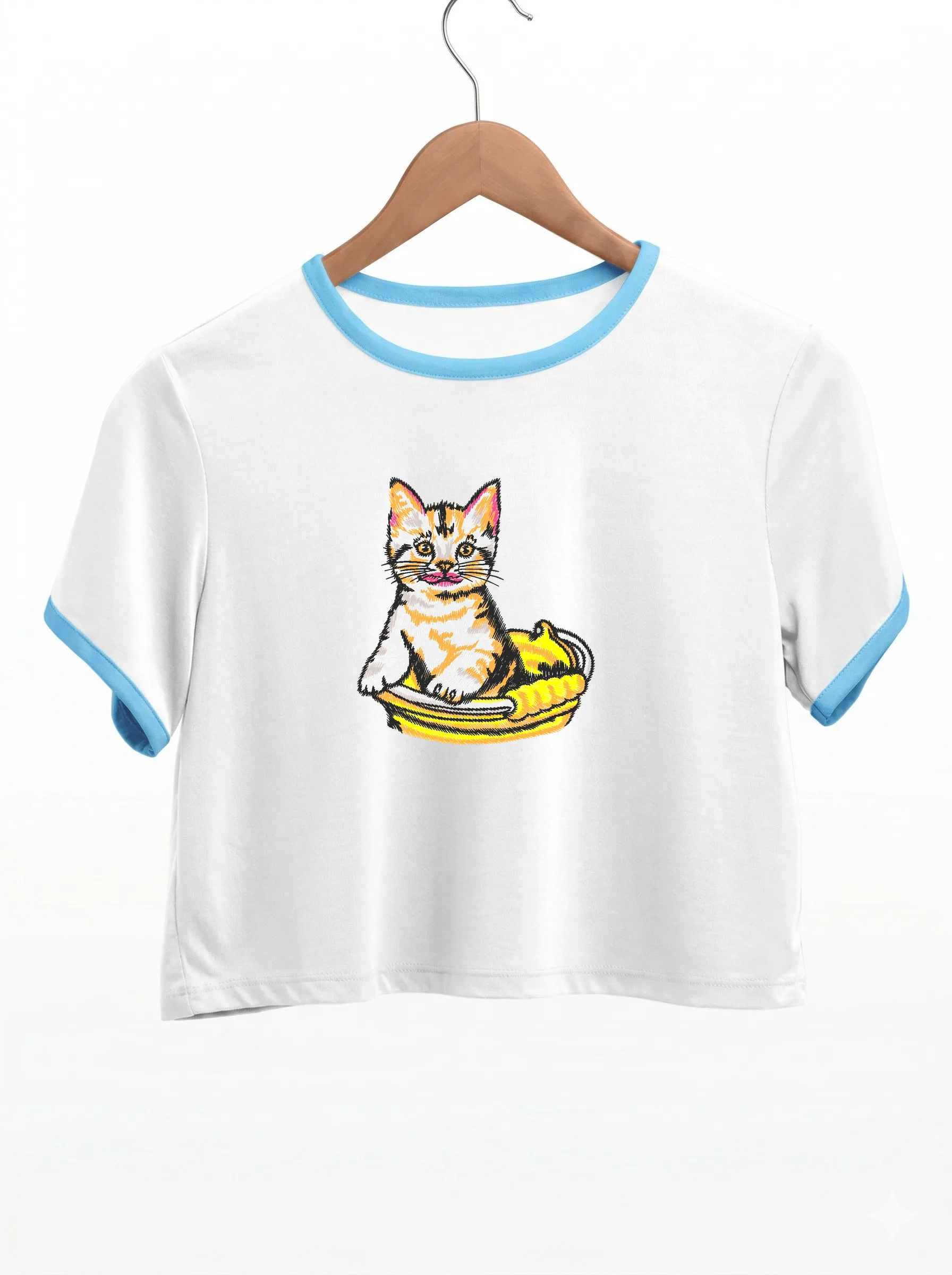 Милый котёнок в корзинке (миниатюра 9)