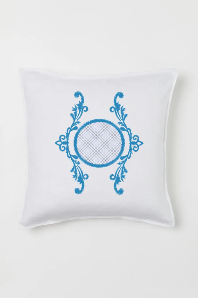 Дизайн машинной вышивки «Винтажная овальная рамка» (128.9×149 мм) — вид 2