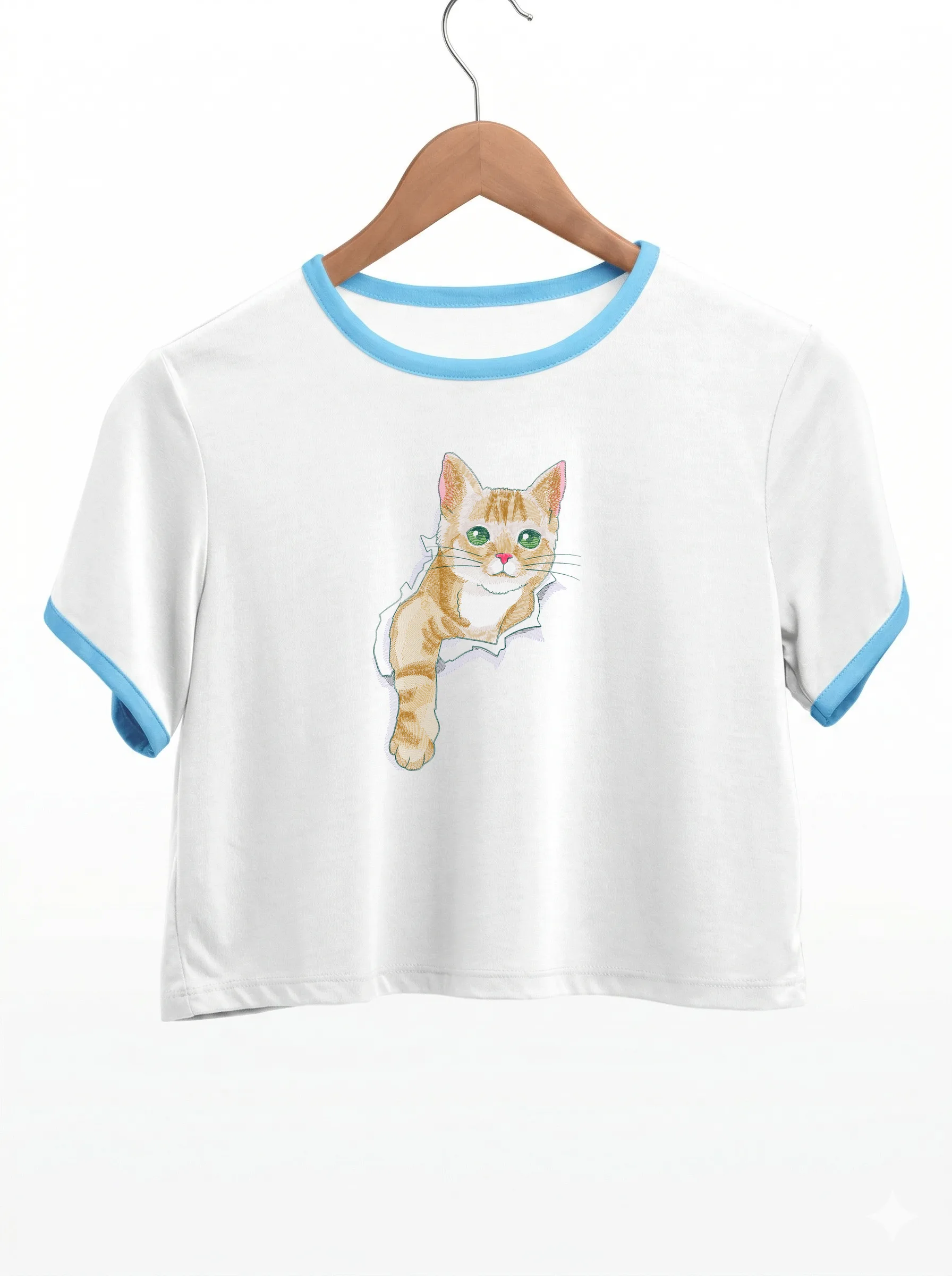Любопытный рыжий котёнок (миниатюра 9)