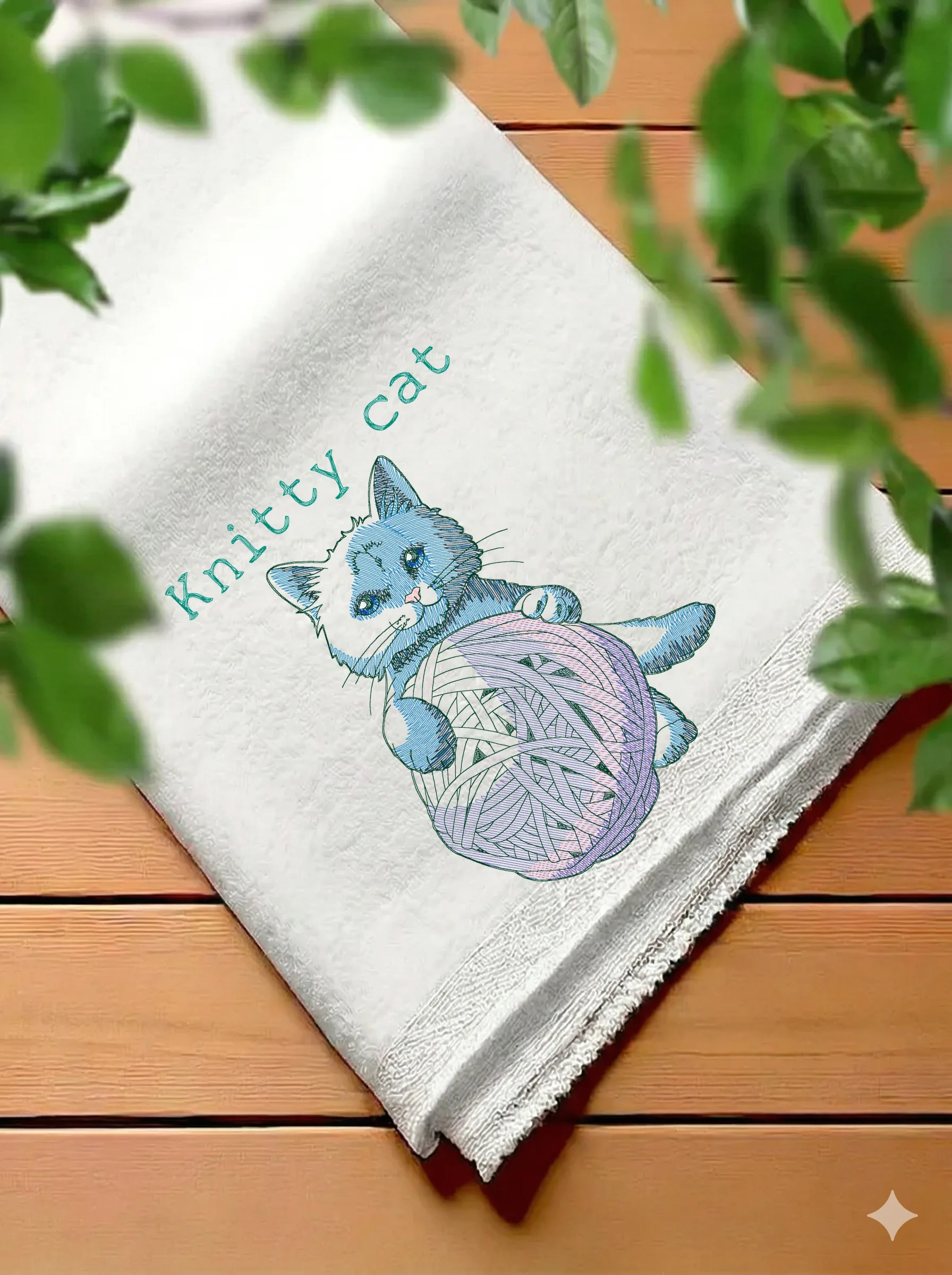 Котёнок с клубочком (миниатюра 7)