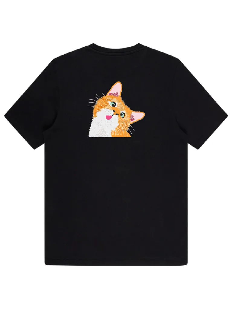 Любопытный рыжий котенок (миниатюра 4)