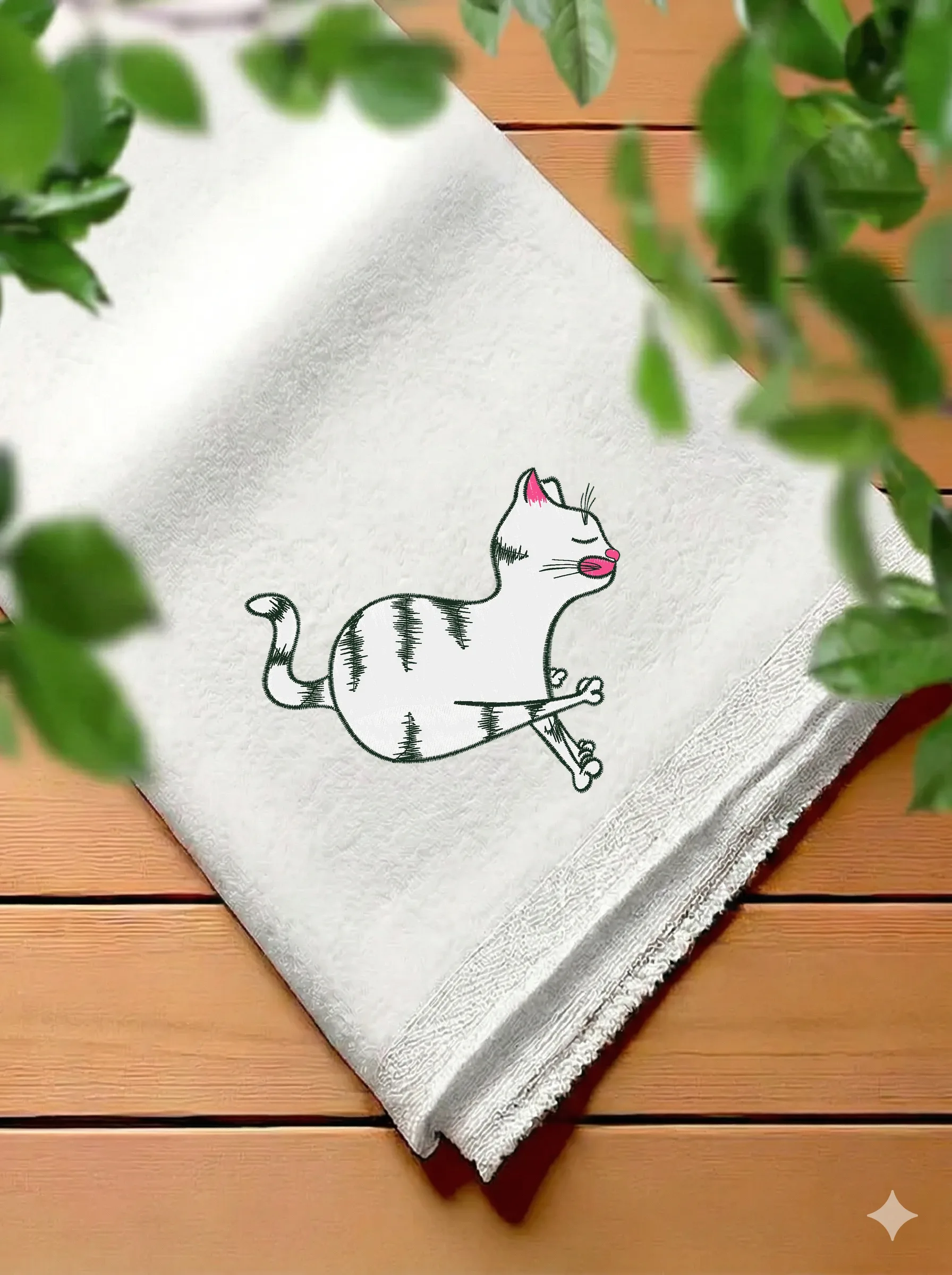 Потягивающийся котик (миниатюра 7)