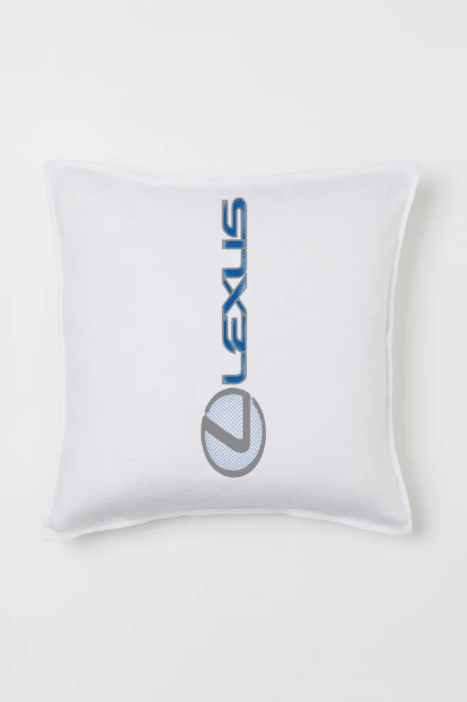 Автомобильный логотип Lexus (миниатюра 2)
